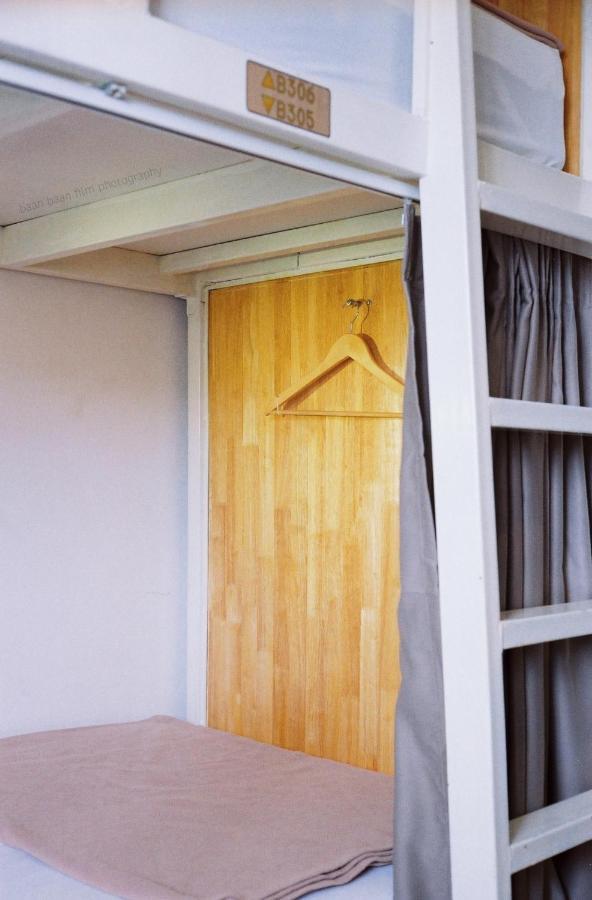 Baan Baan Hostel - Sha Plus Phuket Kültér fotó