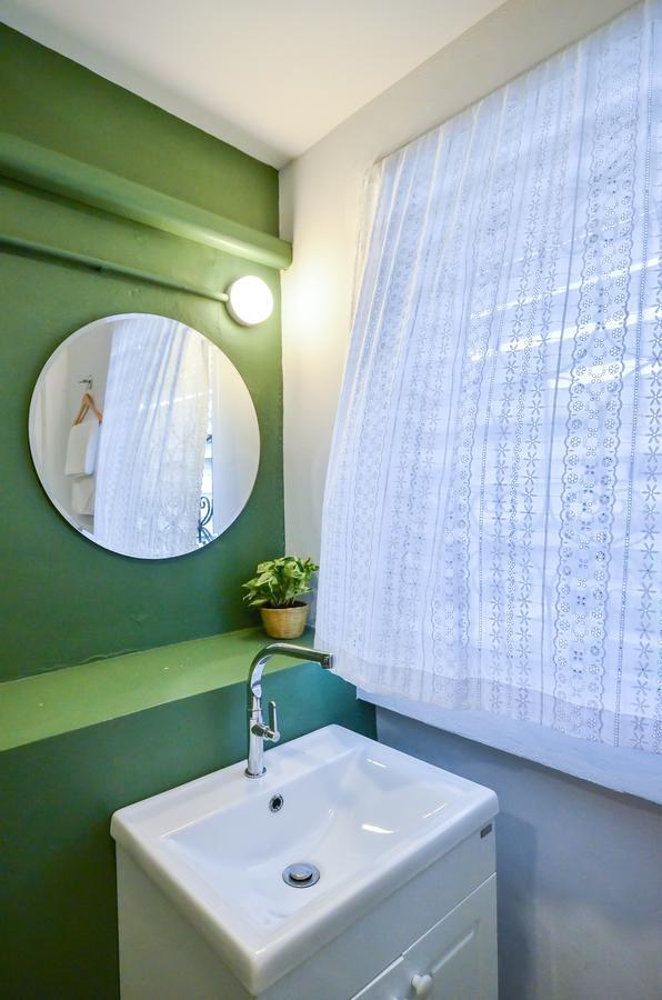 Baan Baan Hostel - Sha Plus Phuket Kültér fotó